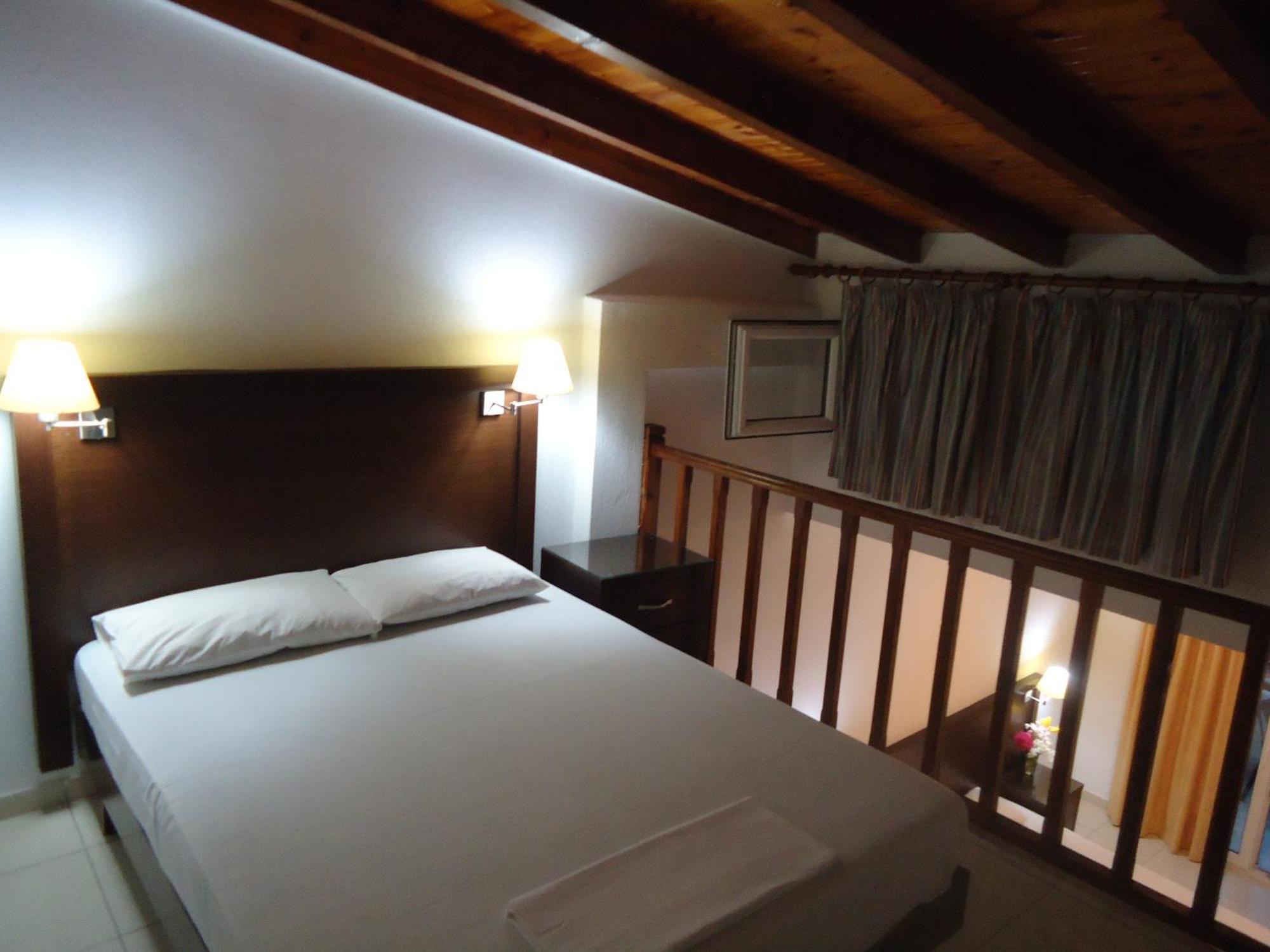 Zachos Aparthotel Troulos