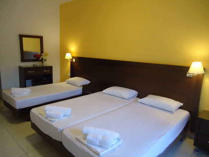 Zachos Aparthotel